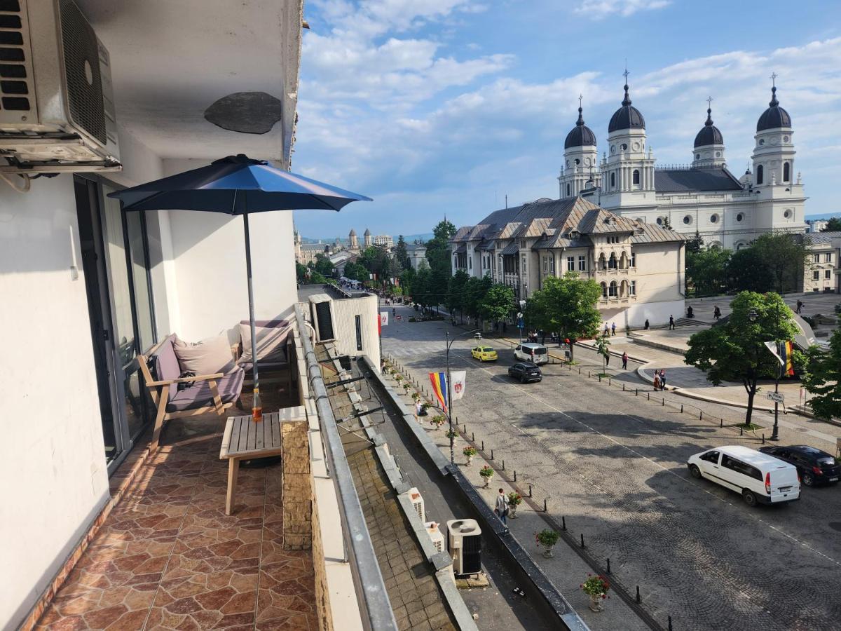 Stefan Cel Mare Boulevard Pedestrian Street Palas Iasi Eksteriør billede